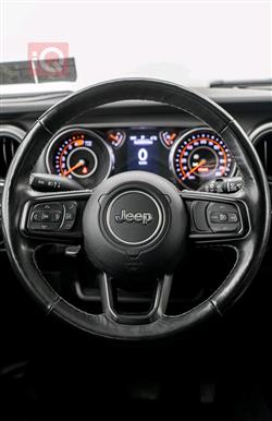 جیپ رانگلەر